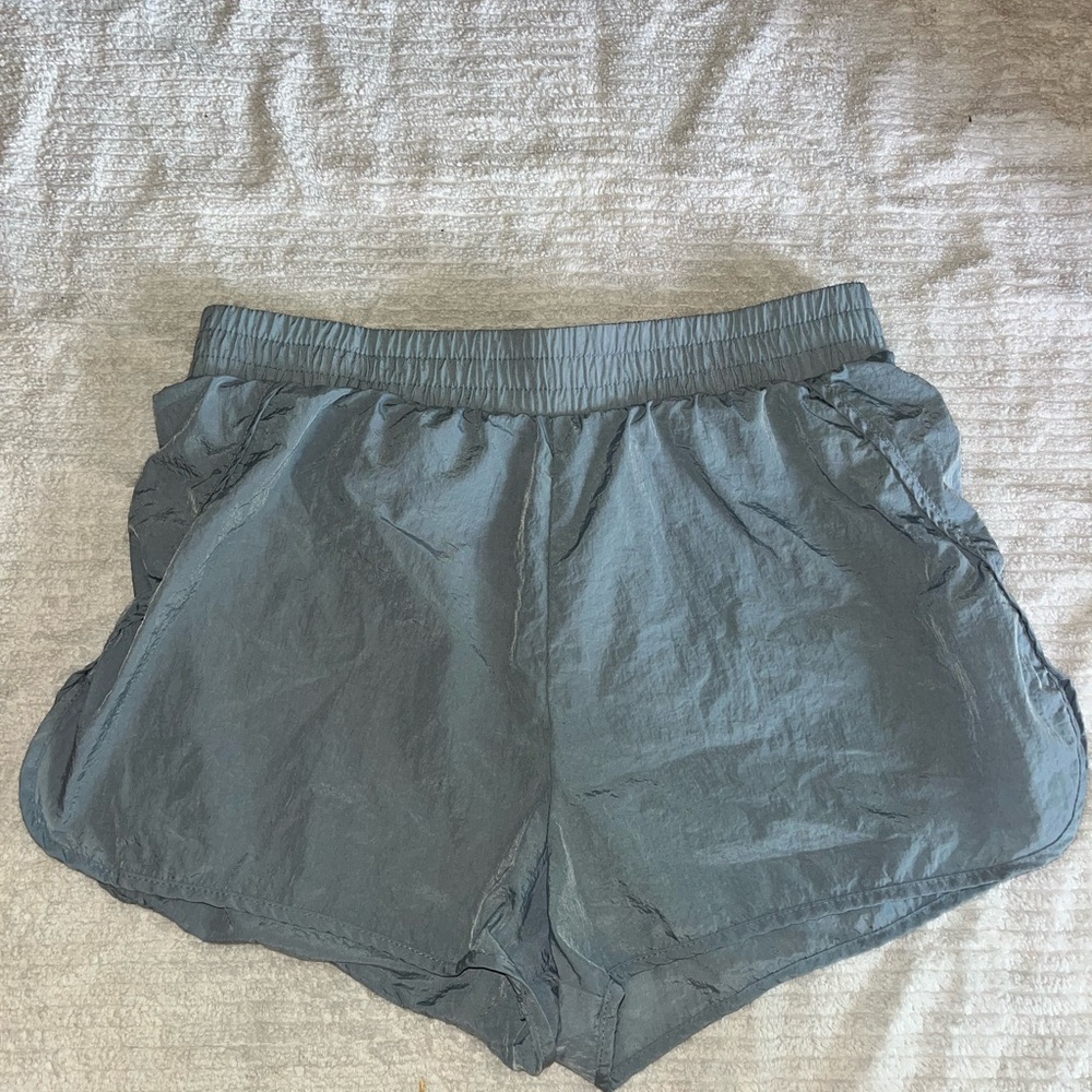 Aeropostale Gray Athletic Shorts Lightweight Elastic Waist